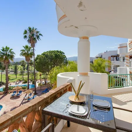 En Complejo Con Piscina, Padel Y Restaurante Con Vistas Al Golf En Mijas - Matchroom 83 Apartment Fuengirola