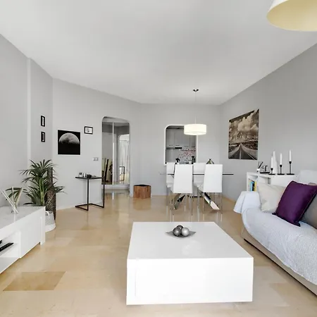 En Complejo Con Piscina, Padel Y Restaurante Con Vistas Al Golf En Mijas - Matchroom 83 Apartment Fuengirola